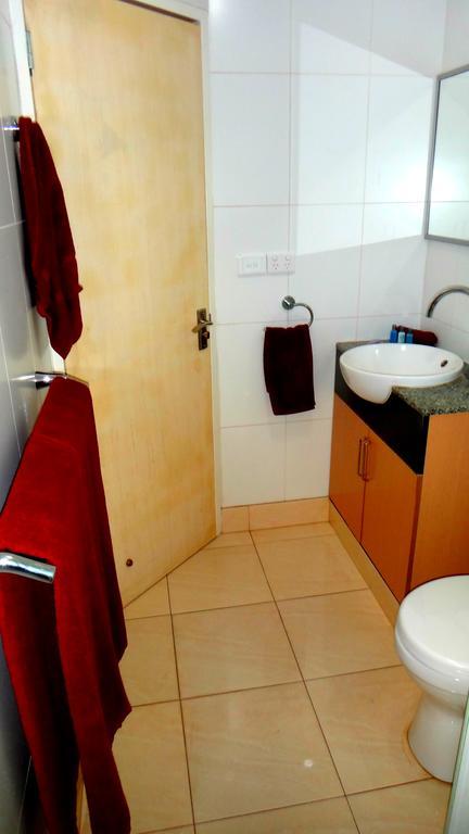 Cattrall Park Motel Karratha Room photo